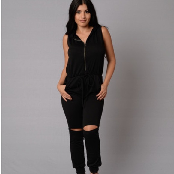 Black catsuit hooded ripped knees - romper - Picture 1 of 7